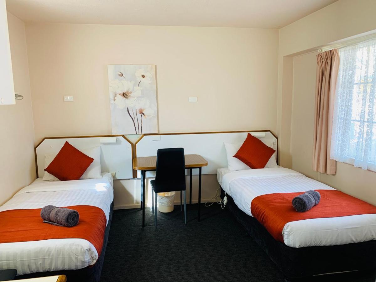 Bradman Motor Inn Cootamundra Buitenkant foto